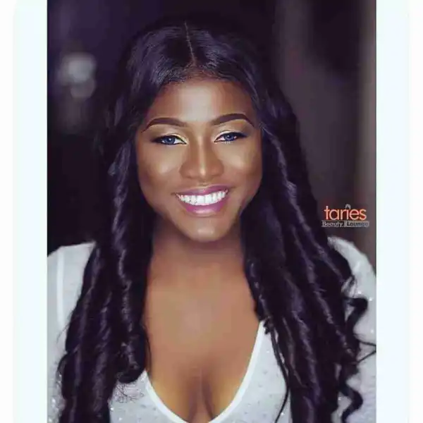 BBNaija: Alex Bares Cleavage In New Makeup Photo